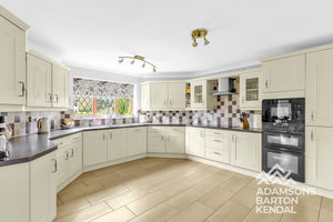 Photo 35- click for photo gallery